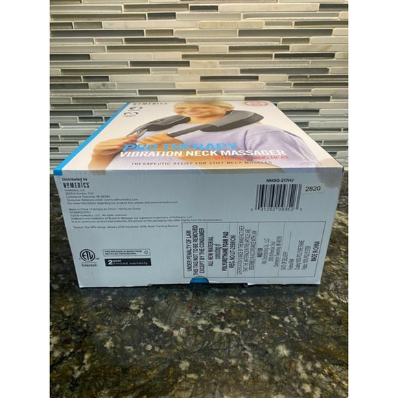 HoMedics Pro Therapy Vibration Neck Massager with Soothing Heat - Picture 3 of 3